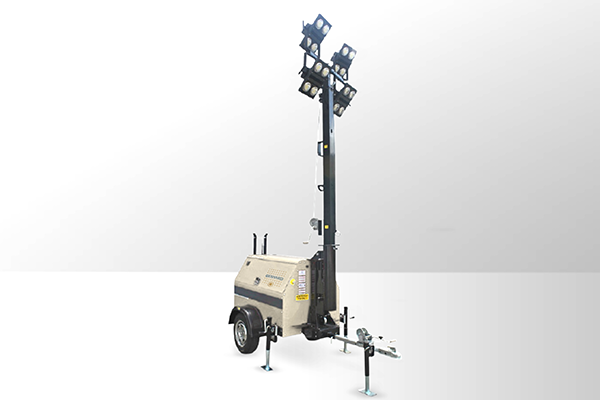 Portable light tower for outdoor lighting and construction sites